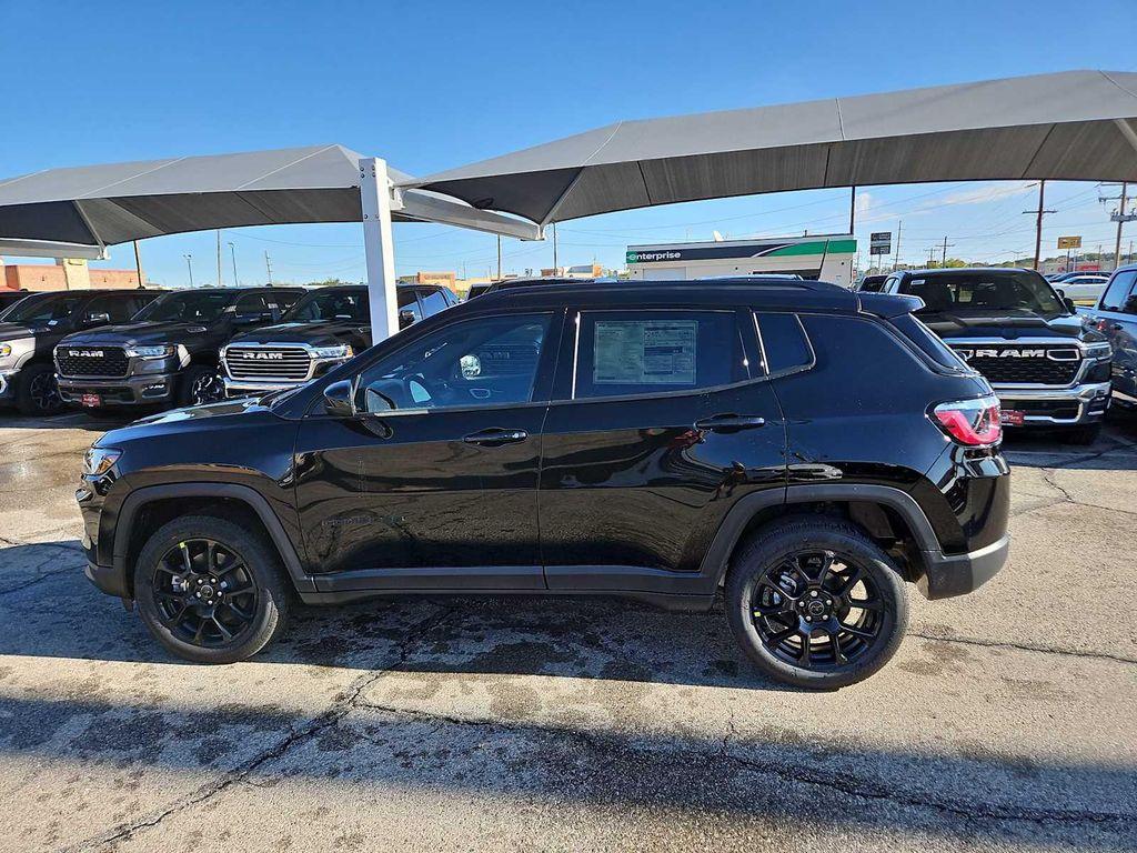 new 2026 Jeep Compass car, priced at $32,305