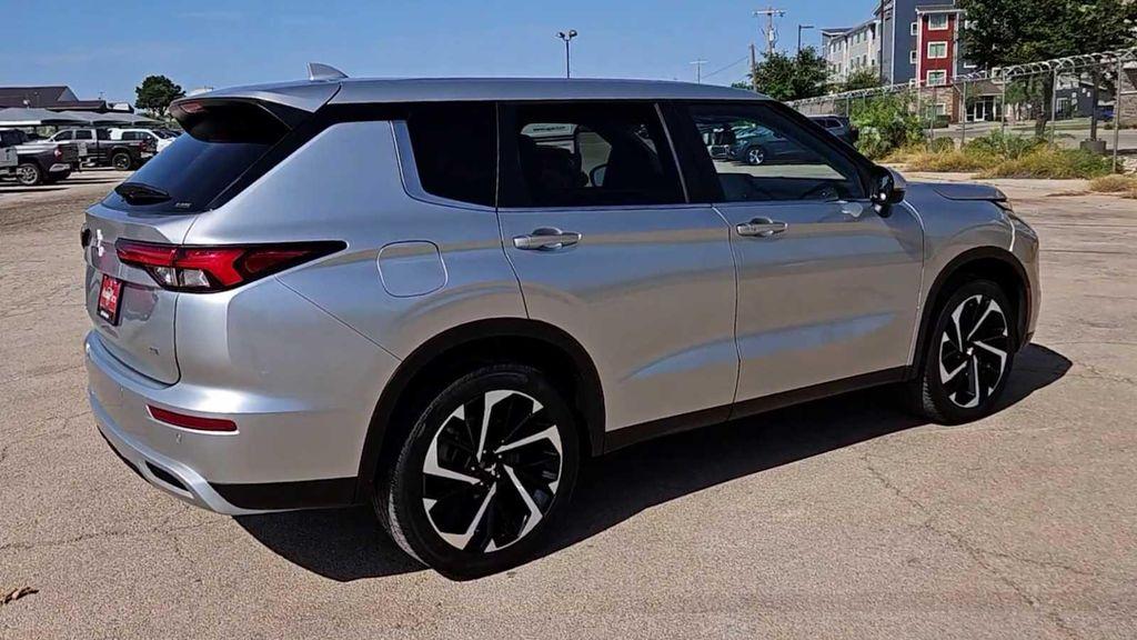 used 2024 Mitsubishi Outlander car, priced at $26,458