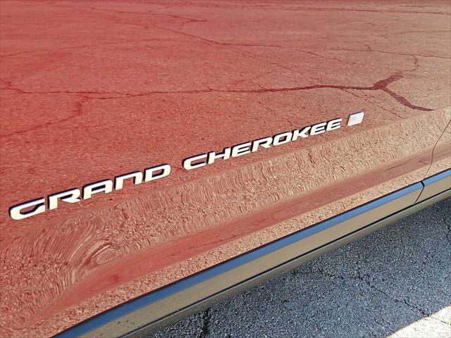 used 2025 Jeep Grand Cherokee car