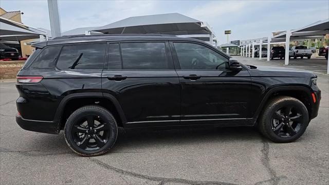 new 2024 Jeep Grand Cherokee L car, priced at $56,555