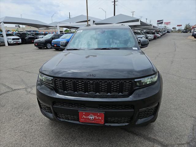 new 2024 Jeep Grand Cherokee L car, priced at $56,555