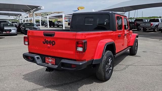 new 2024 Jeep Gladiator car, priced at $54,390