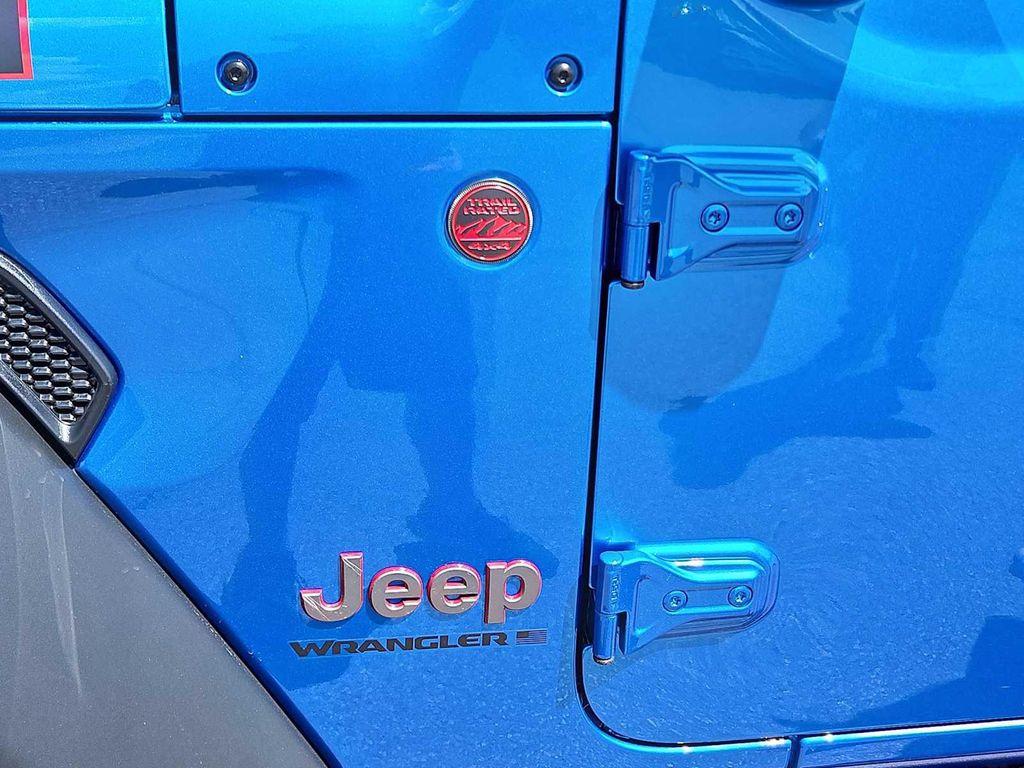 new 2025 Jeep Wrangler car, priced at $56,895