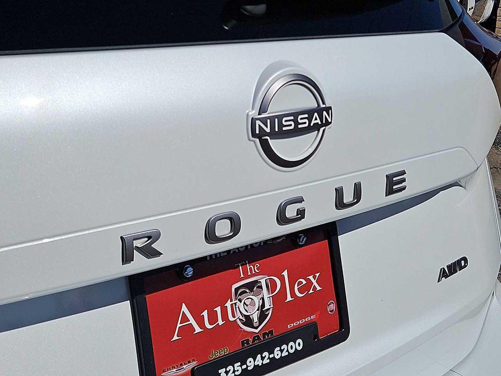 used 2025 Nissan Rogue car, priced at $26,798