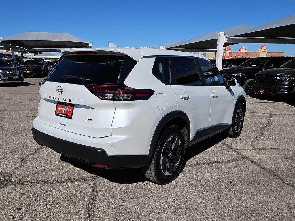 used 2025 Nissan Rogue car, priced at $26,798