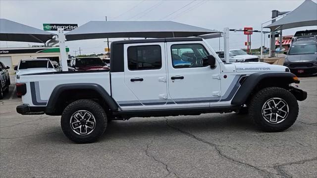 new 2024 Jeep Gladiator car, priced at $59,905