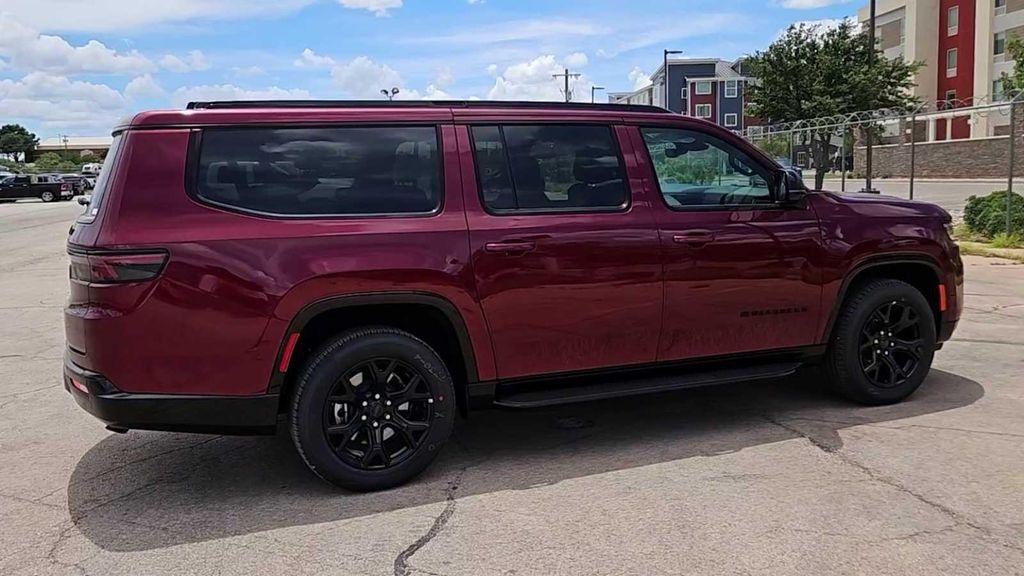 new 2025 Jeep Wagoneer L car, priced at $73,495