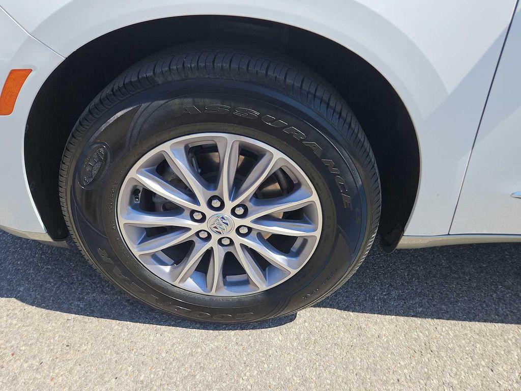 used 2024 Buick Enclave car, priced at $31,591