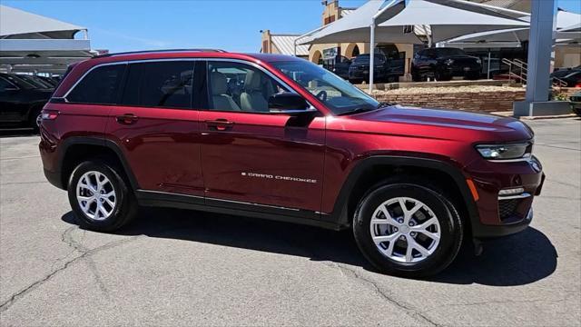 used 2022 Jeep Grand Cherokee car, priced at $39,325