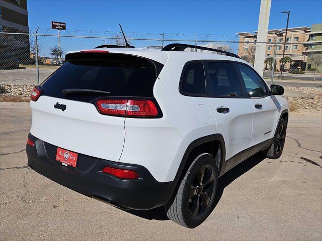 used 2016 Jeep Cherokee car, priced at $10,999