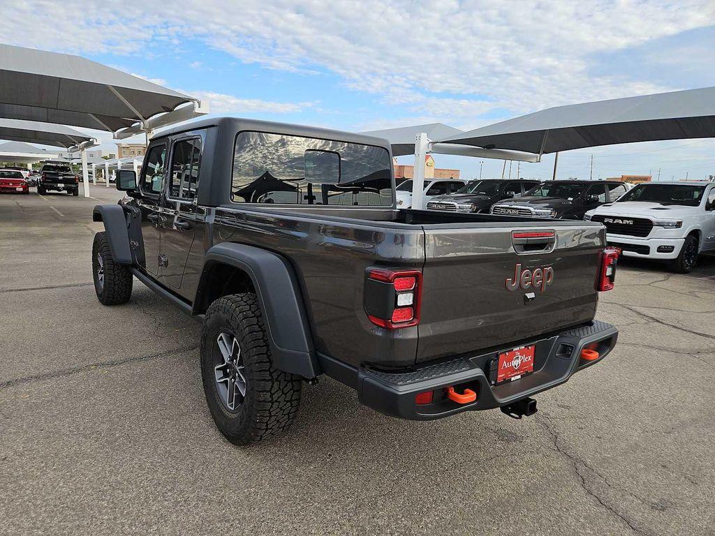 new 2025 Jeep Gladiator car, priced at $52,370