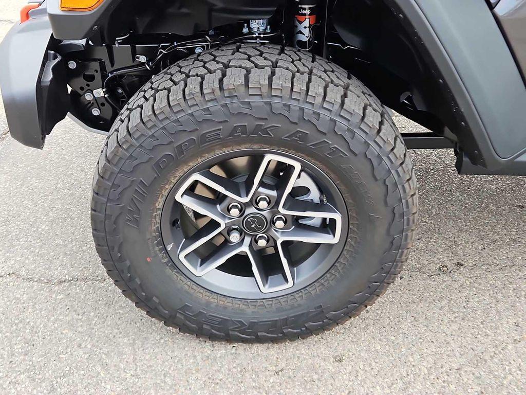 new 2025 Jeep Gladiator car, priced at $52,370