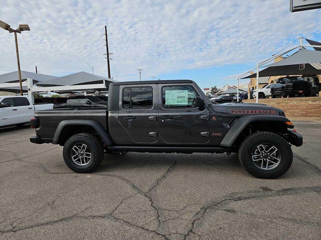 new 2025 Jeep Gladiator car, priced at $52,370