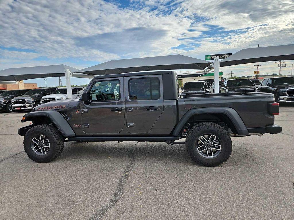 new 2025 Jeep Gladiator car, priced at $52,370
