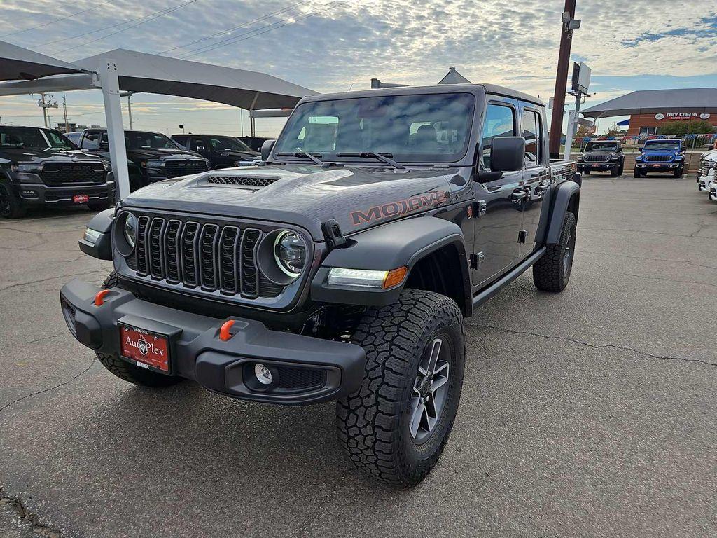 new 2025 Jeep Gladiator car, priced at $52,370