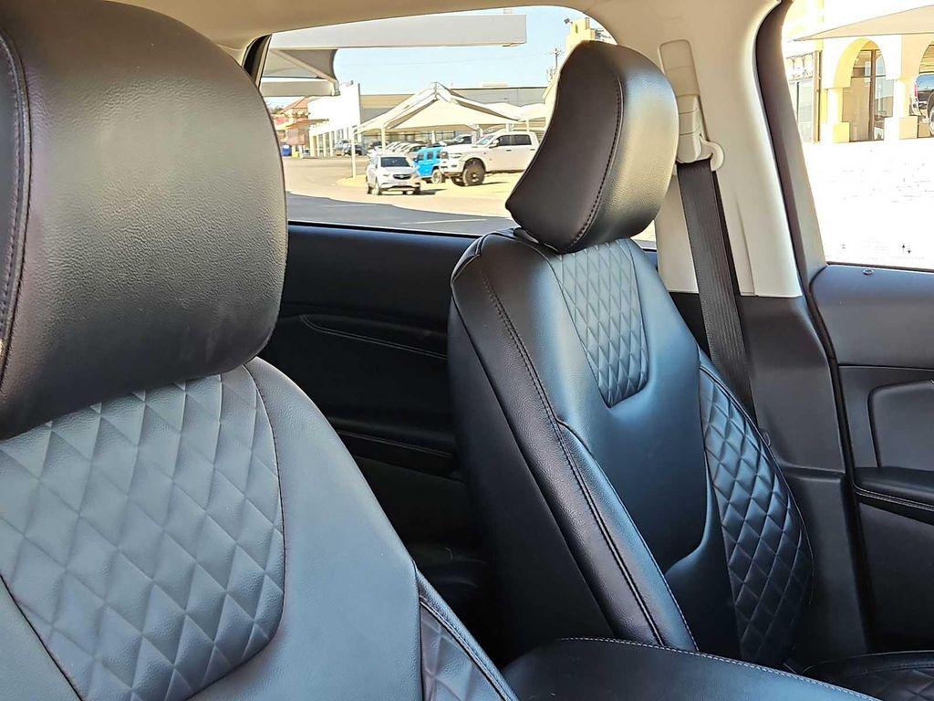 used 2024 Ford Edge car, priced at $27,586