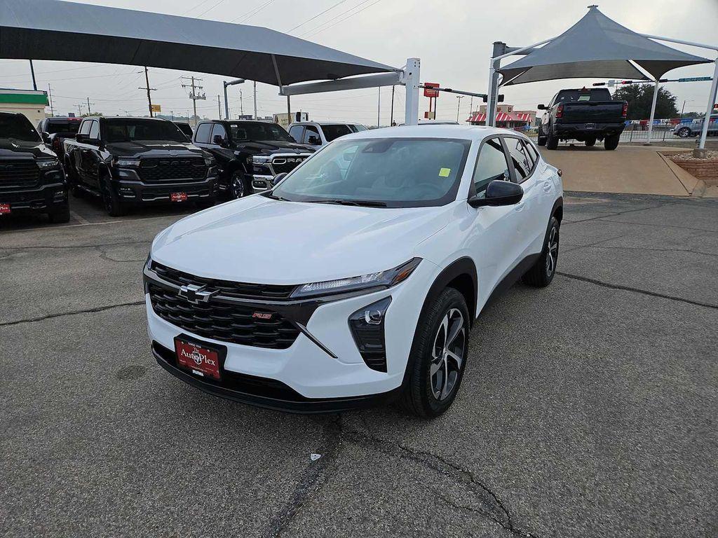 used 2024 Chevrolet Trax car, priced at $22,560