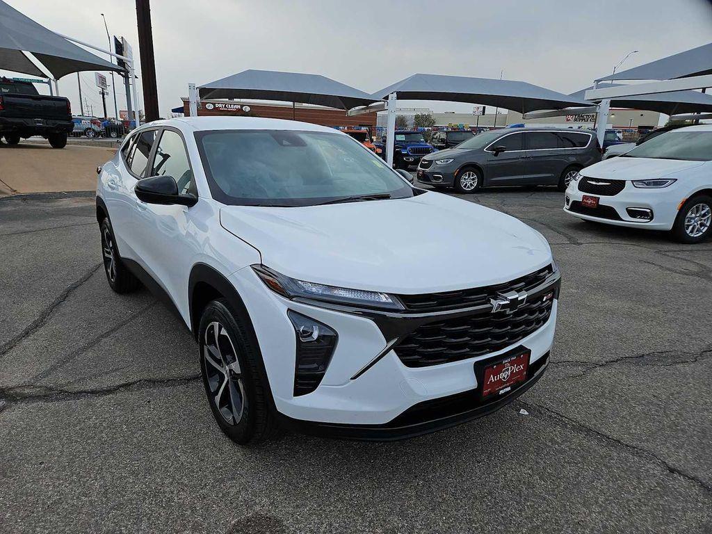 used 2024 Chevrolet Trax car, priced at $22,560