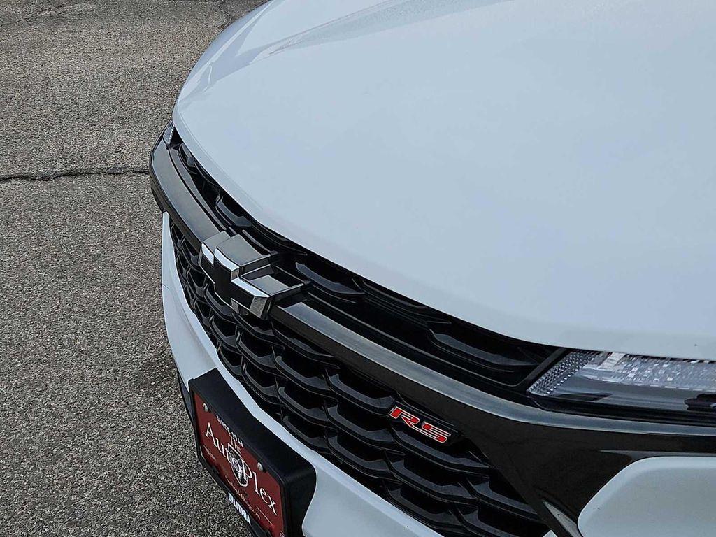 used 2024 Chevrolet Trax car, priced at $22,560