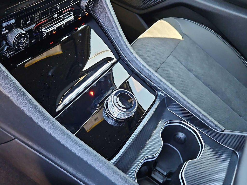 new 2025 Jeep Grand Cherokee car, priced at $40,905