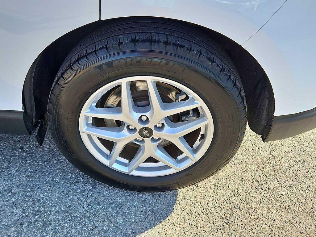 used 2024 Ford Edge car, priced at $24,396