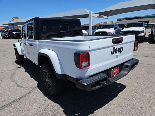 new 2024 Jeep Gladiator car, priced at $51,900