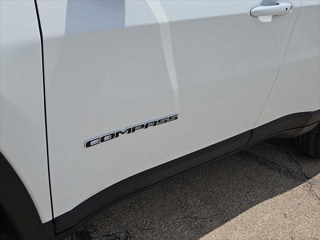 new 2025 Jeep Compass car, priced at $30,165