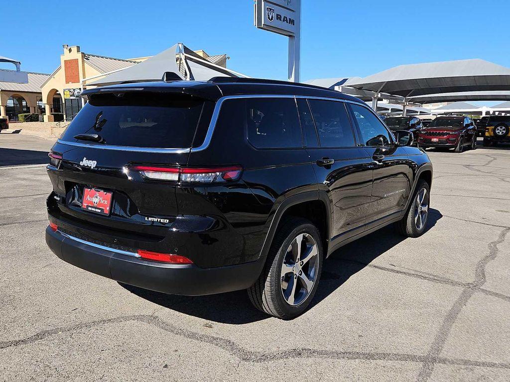 new 2025 Jeep Grand Cherokee L car, priced at $51,160