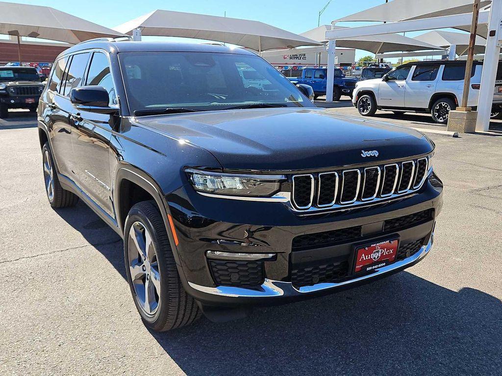 new 2025 Jeep Grand Cherokee L car, priced at $51,160
