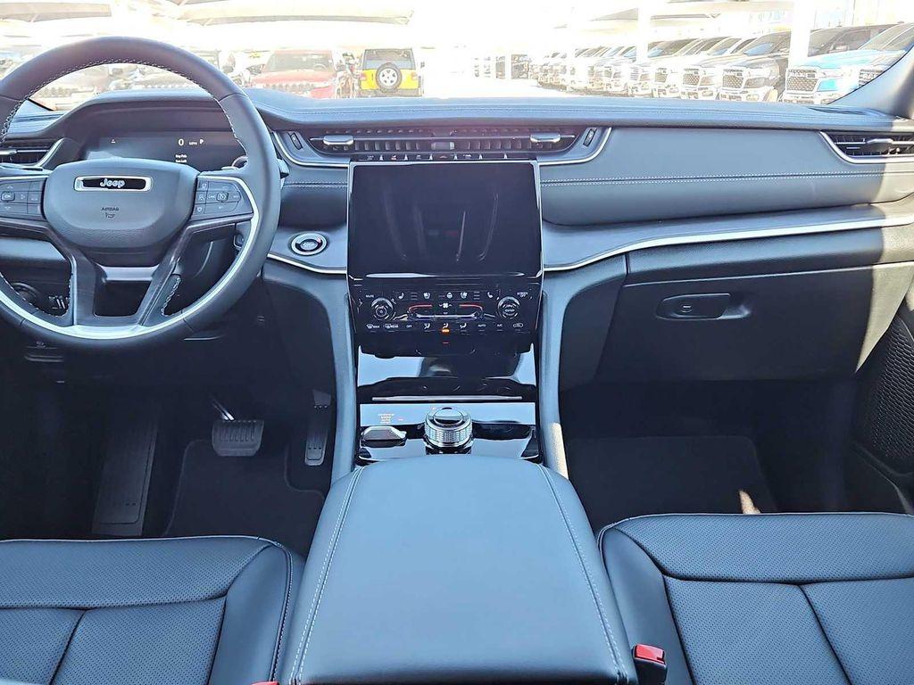 new 2025 Jeep Grand Cherokee L car, priced at $51,160