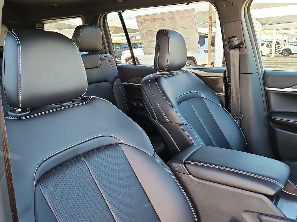 new 2025 Jeep Grand Cherokee L car, priced at $51,160