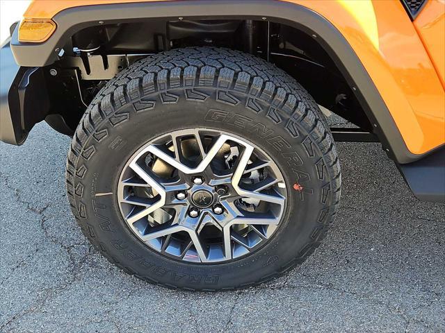 new 2025 Jeep Wrangler car, priced at $58,610