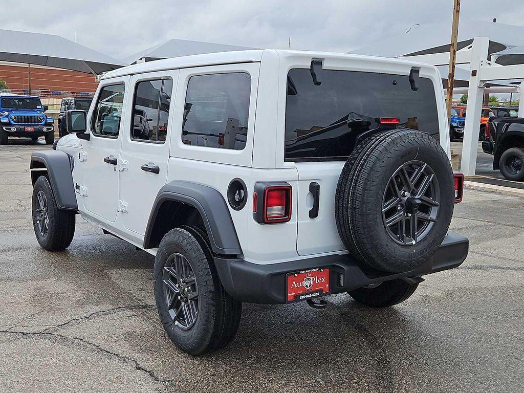 new 2025 Jeep Wrangler car, priced at $46,450