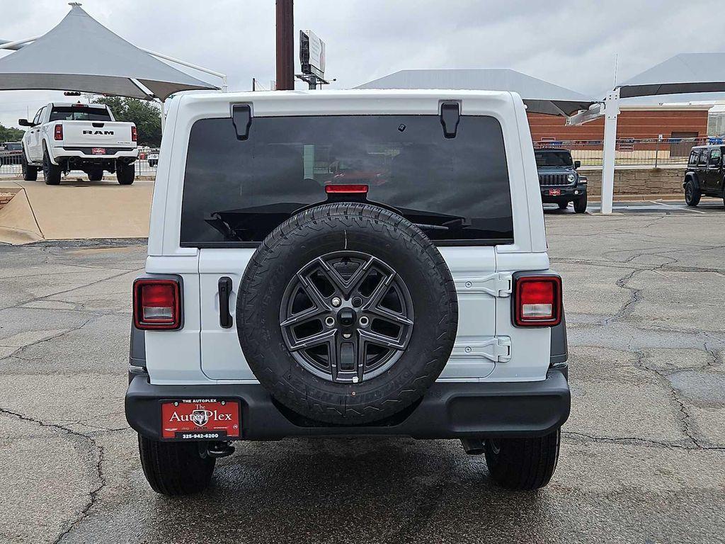 new 2025 Jeep Wrangler car, priced at $46,450