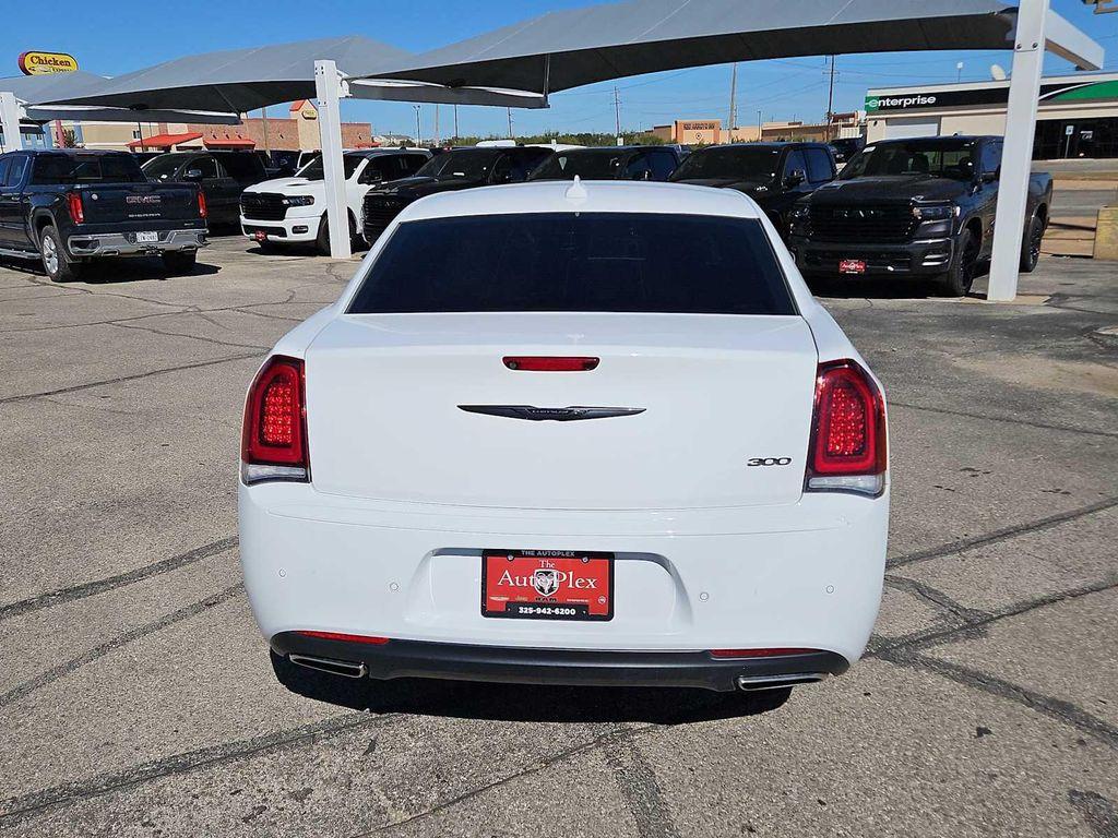 used 2022 Chrysler 300 car, priced at $27,400