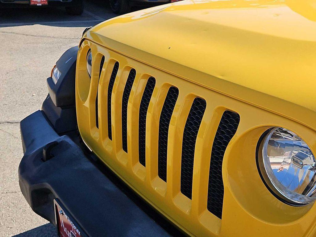 used 2019 Jeep Wrangler Unlimited car, priced at $20,729