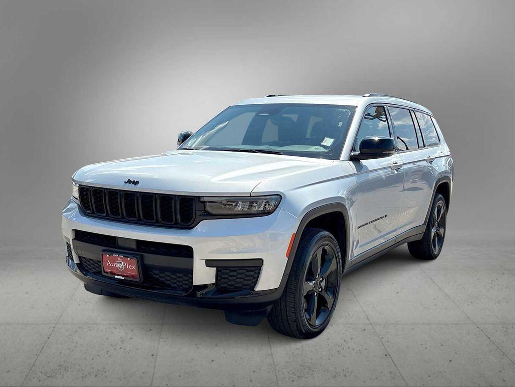 used 2023 Jeep Grand Cherokee L car, priced at $31,692