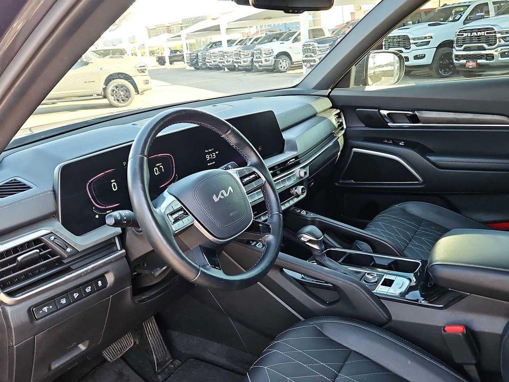 used 2024 Kia Telluride car, priced at $44,197