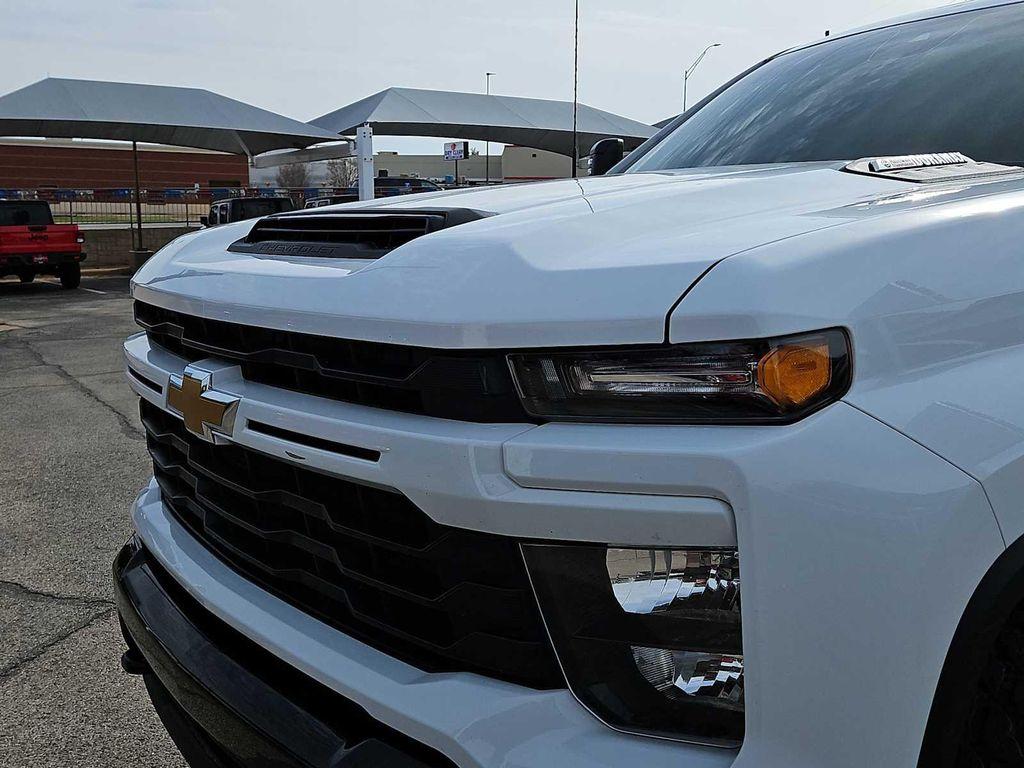 used 2024 Chevrolet Silverado 2500 car, priced at $54,653