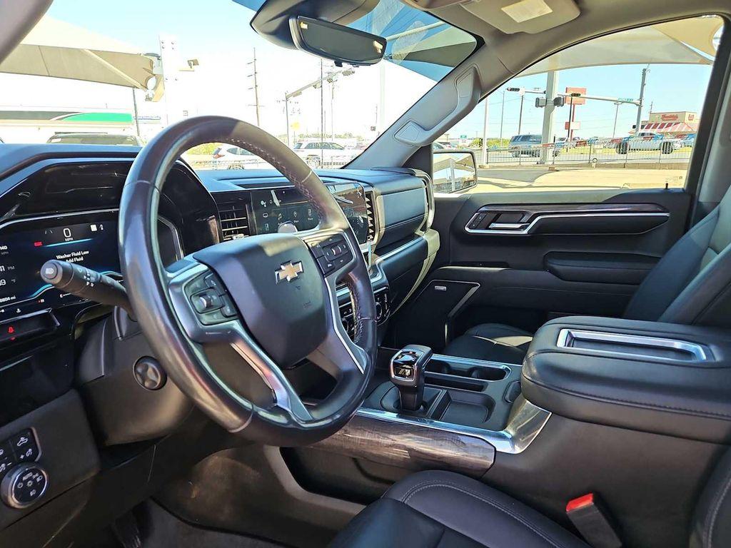 used 2022 Chevrolet Silverado 1500 car, priced at $43,499