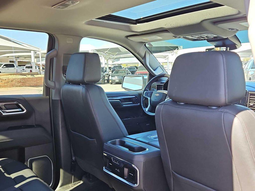 used 2022 Chevrolet Silverado 1500 car, priced at $43,499