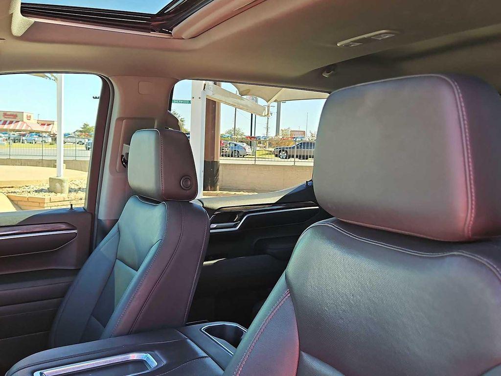 used 2022 Chevrolet Silverado 1500 car, priced at $43,499