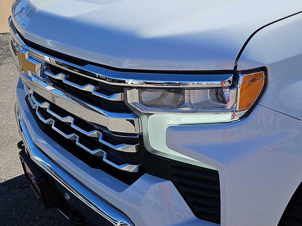 used 2022 Chevrolet Silverado 1500 car, priced at $43,499
