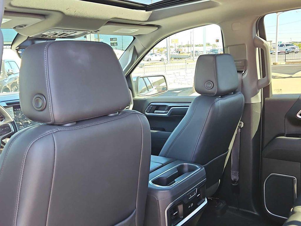 used 2022 Chevrolet Silverado 1500 car, priced at $43,499