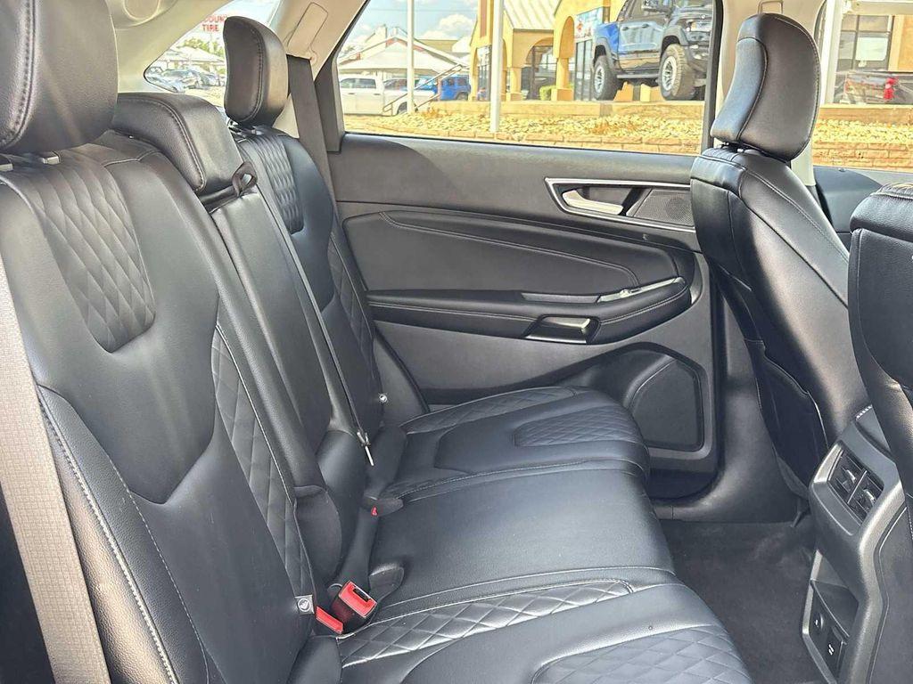 used 2023 Ford Edge car, priced at $30,324