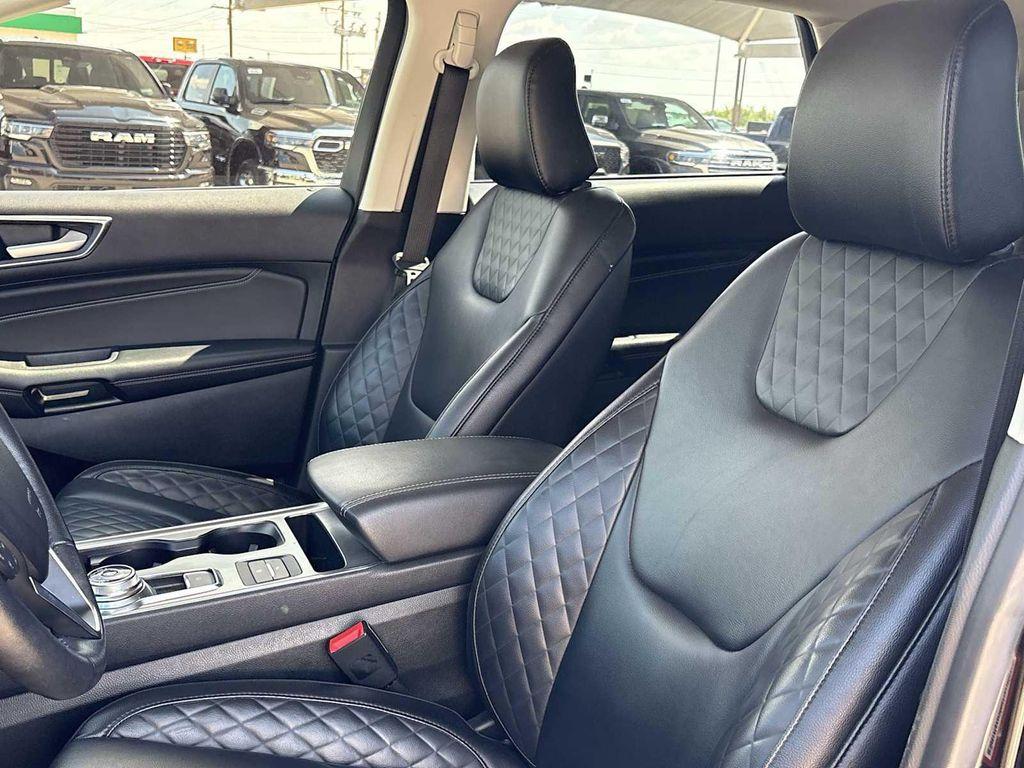 used 2023 Ford Edge car, priced at $30,324