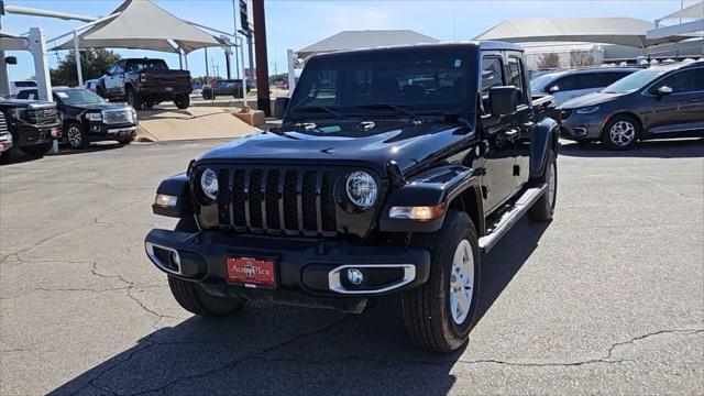 used 2021 Jeep Gladiator car, priced at $34,727