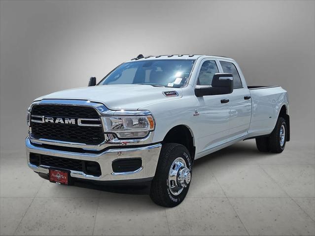 new 2024 Ram 3500 car, priced at $72,175