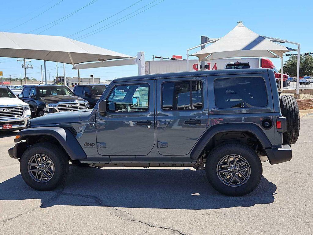 new 2025 Jeep Wrangler car, priced at $47,545