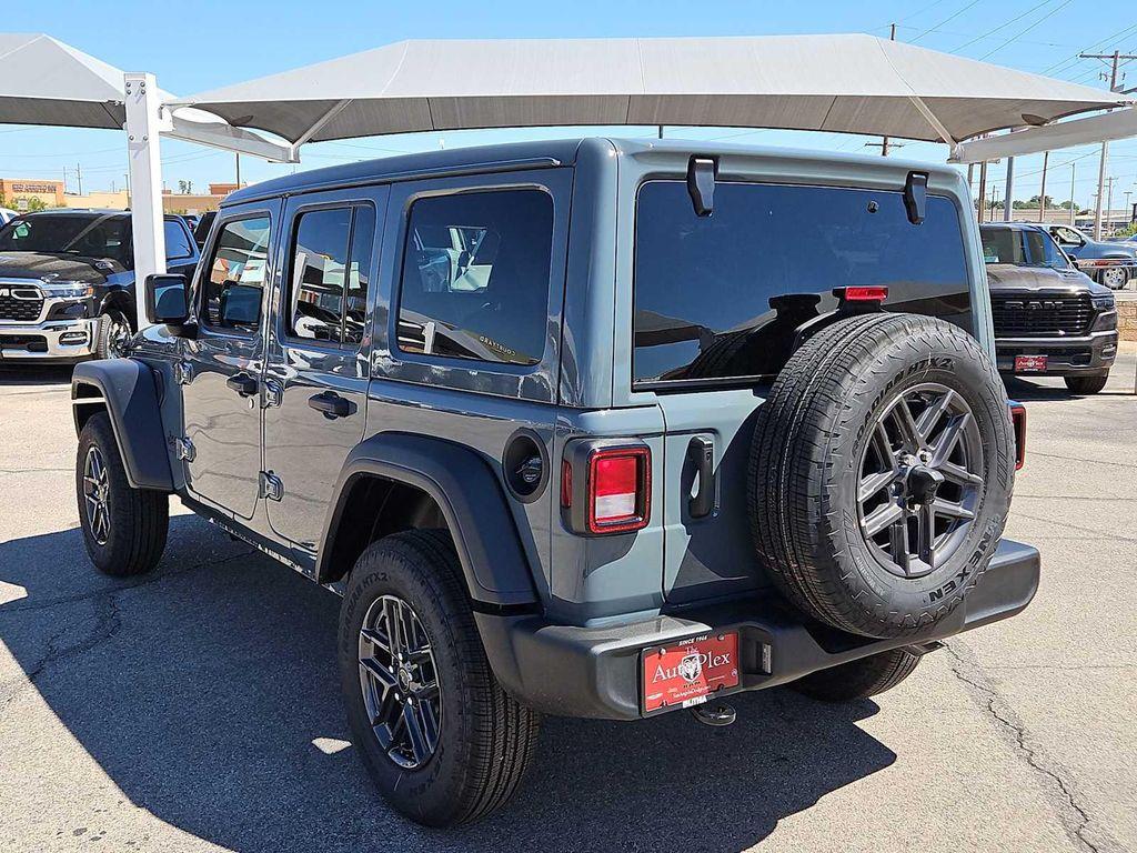 new 2025 Jeep Wrangler car, priced at $47,545